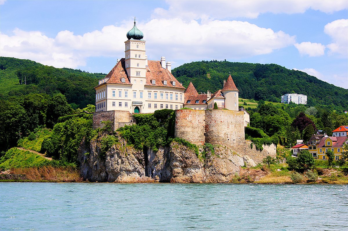 Riverside town on a gentle European river, an easy step-free port for accessible cruising